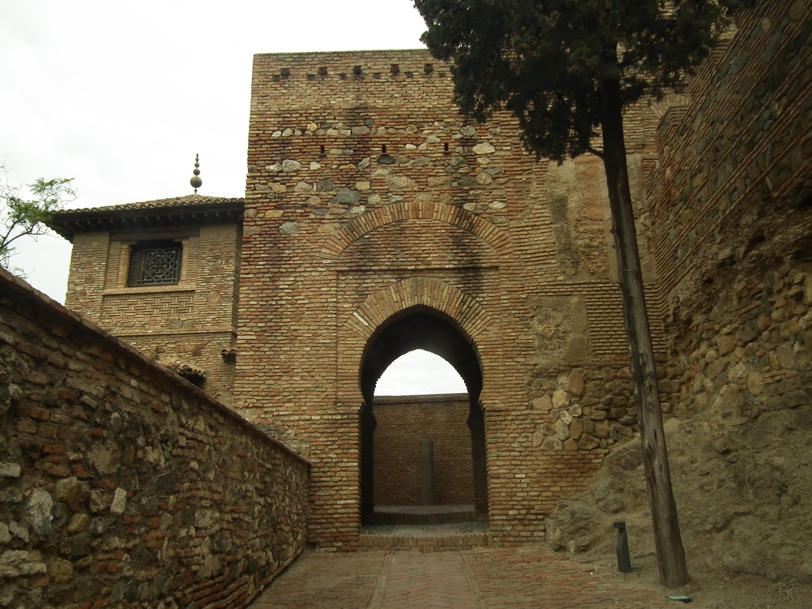 Puerta de la Bóveda