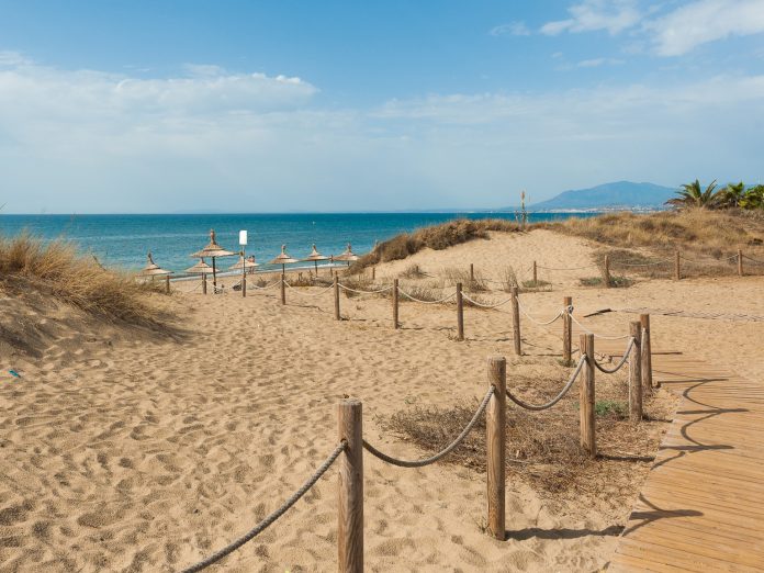 Foto Playa de Cabopino- Dunas de Artola