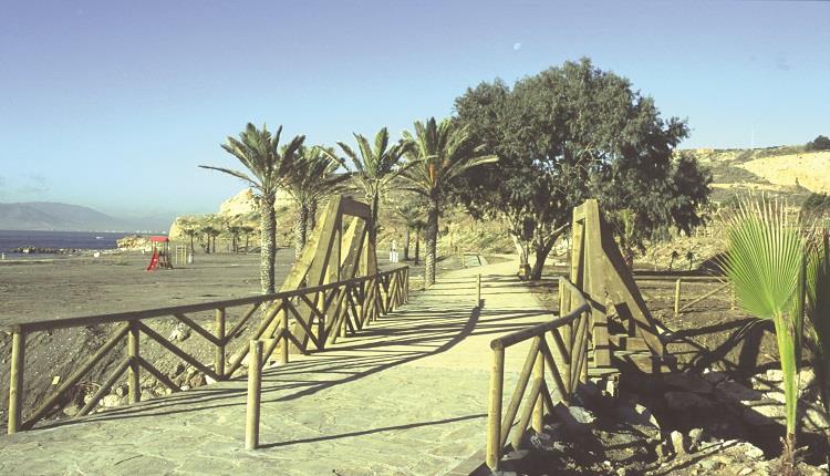Imagen Senda Litoral, Playa Peñón del Cuervo