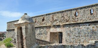 Entdecke den Charme der Burg Castillo de la Duquesa in Manilva