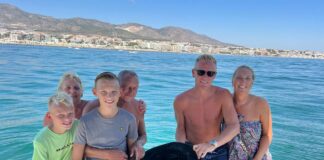 Salidas de pesca deportiva en barco en Benalmádena